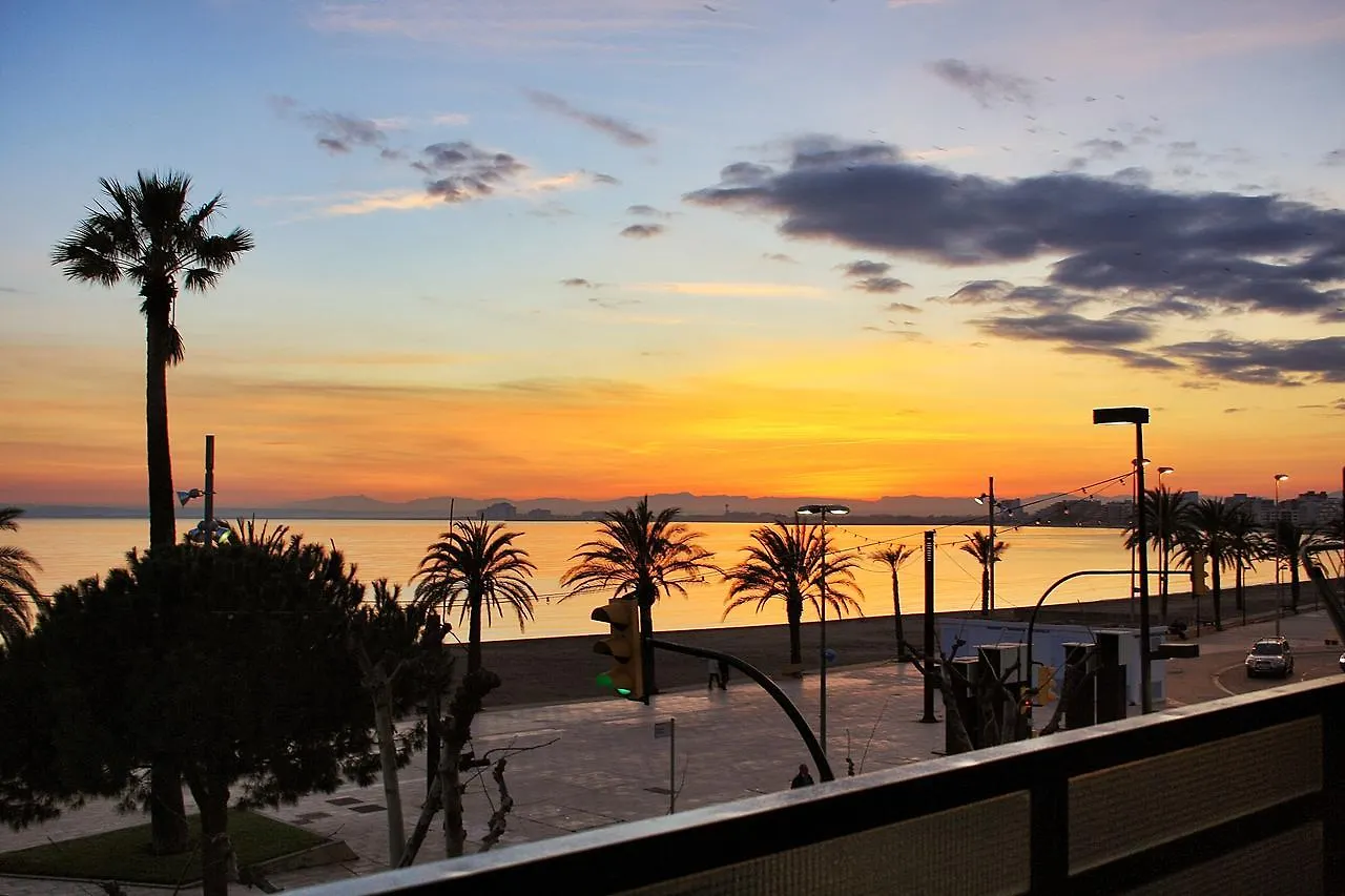 Primera Linea De Mar Centro Roses Spain